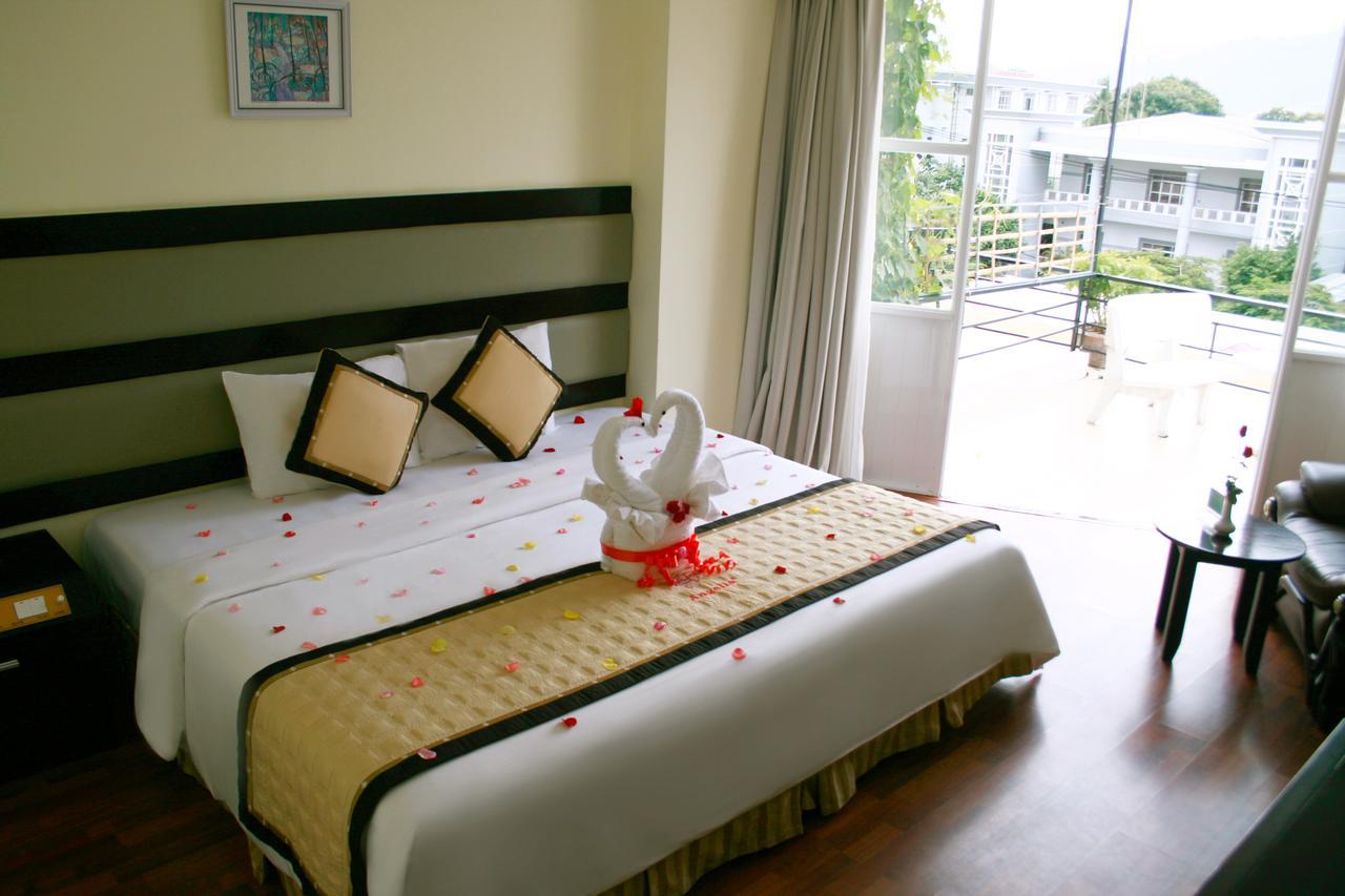 Angella Hotel Нячанг Экстерьер фото