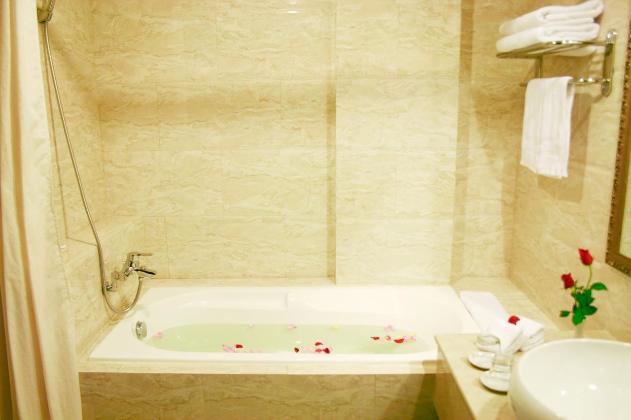 Angella Hotel Нячанг Экстерьер фото