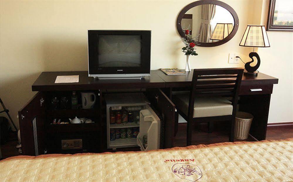 Angella Hotel Нячанг Экстерьер фото